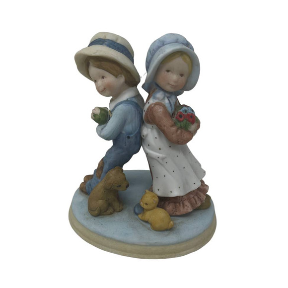 1978 Holly Hobbie Designers Collection Loving Ways Figurine - Picture 1 of 8